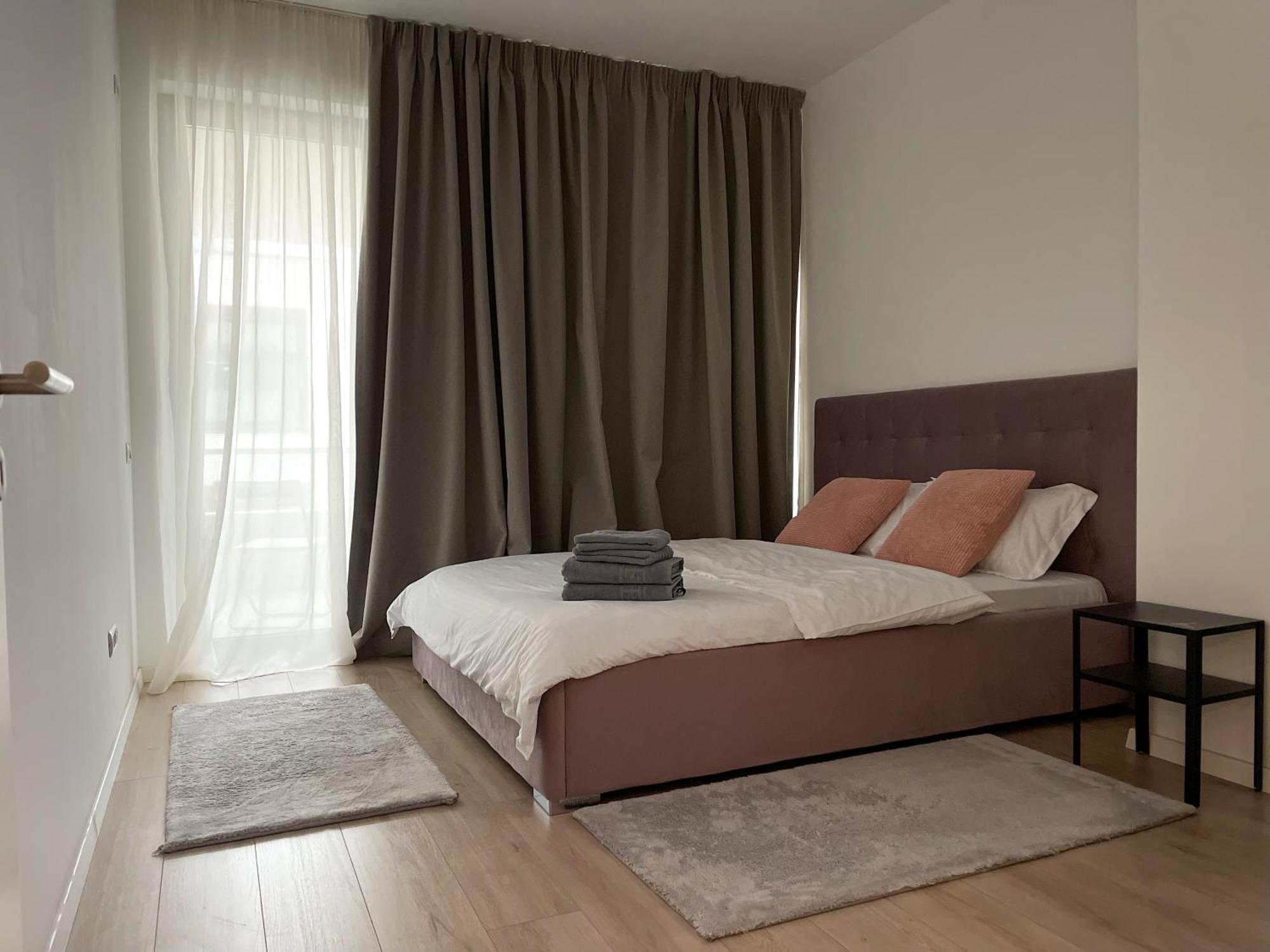 Warm Hotel Apartment Bucharest Exterior photo